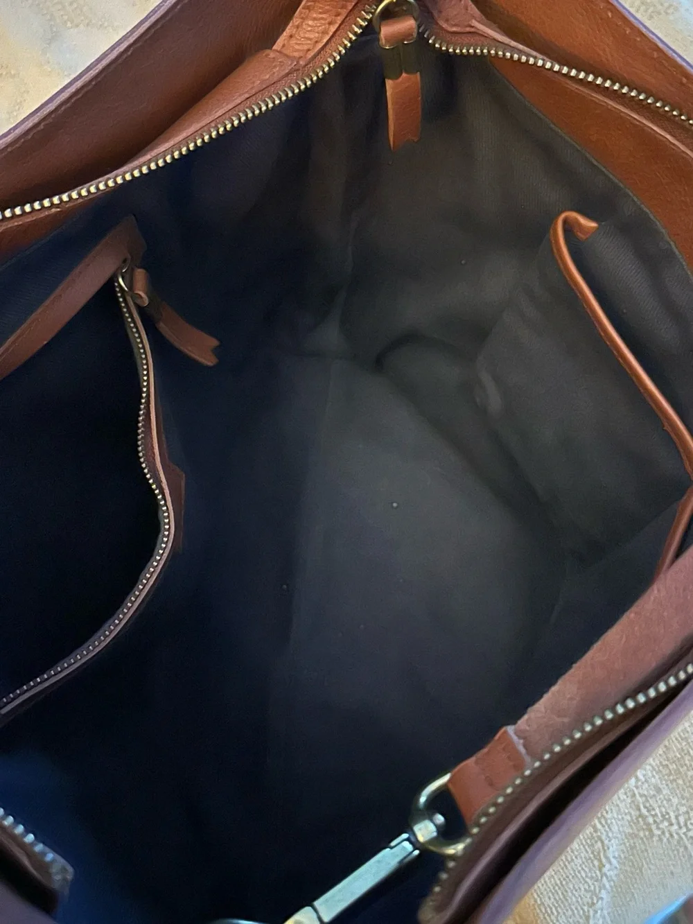 Madewell Leather Crossbody Tote in Plum
